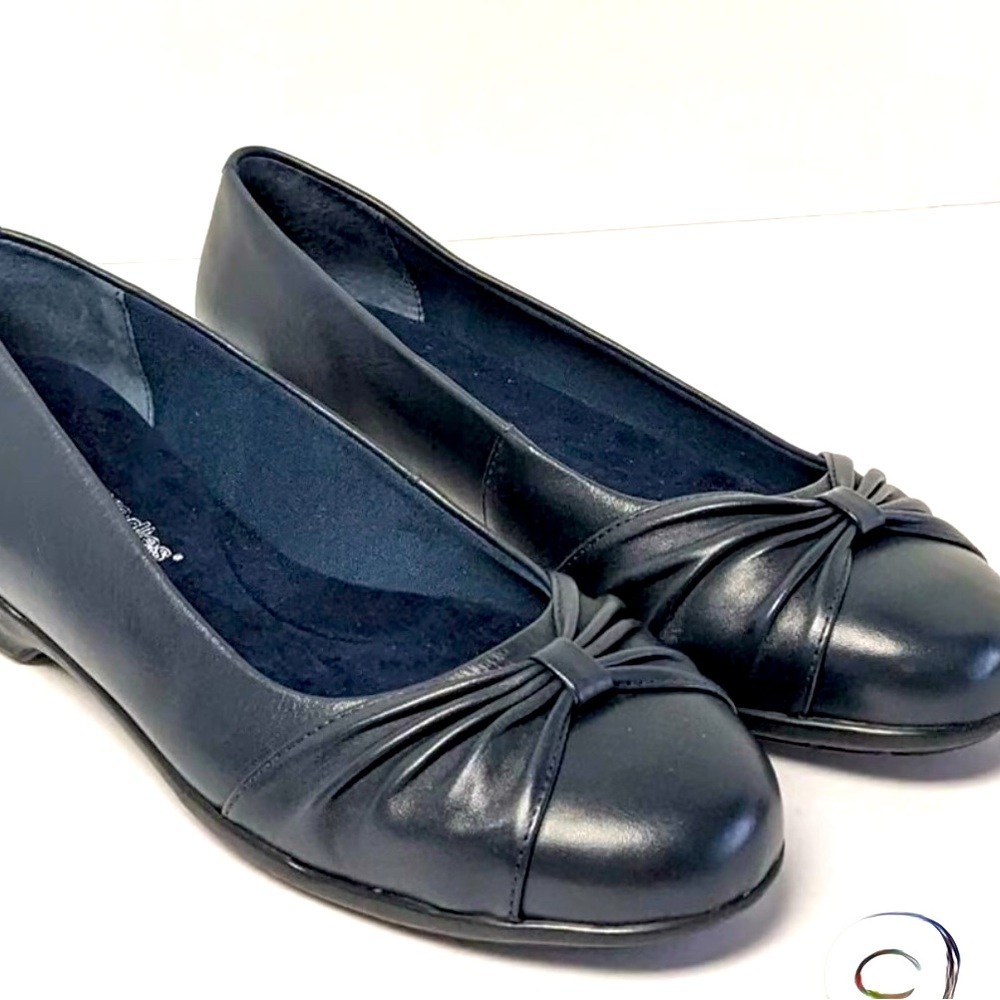 Walking Cradles Fall Flats